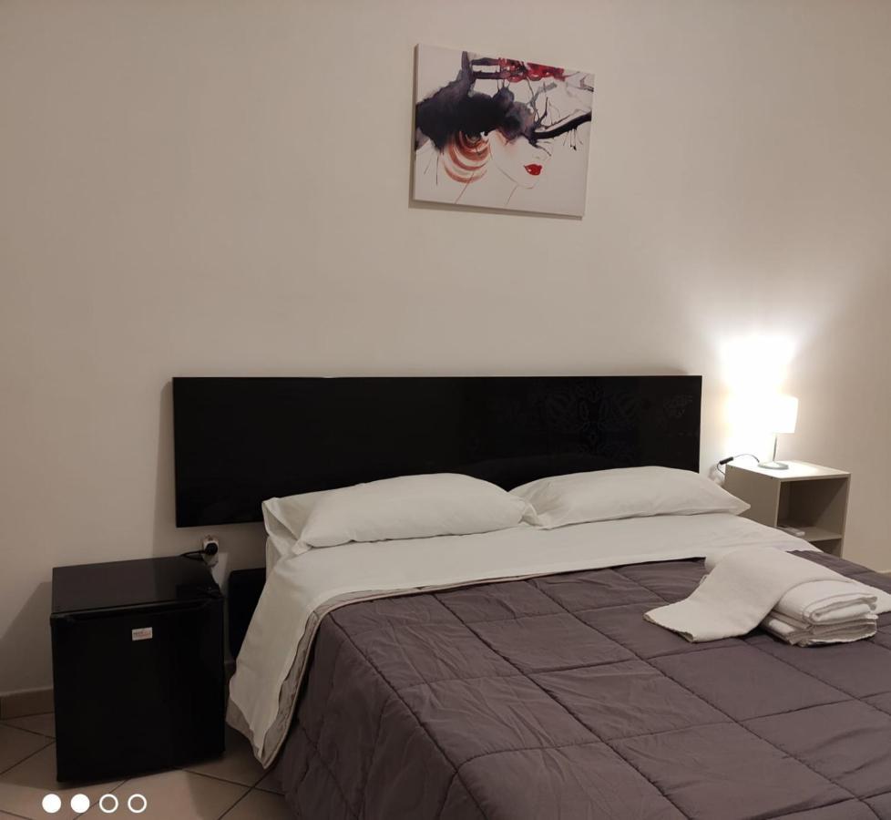 Lorenzo B&B House Battipaglia Εξωτερικό φωτογραφία